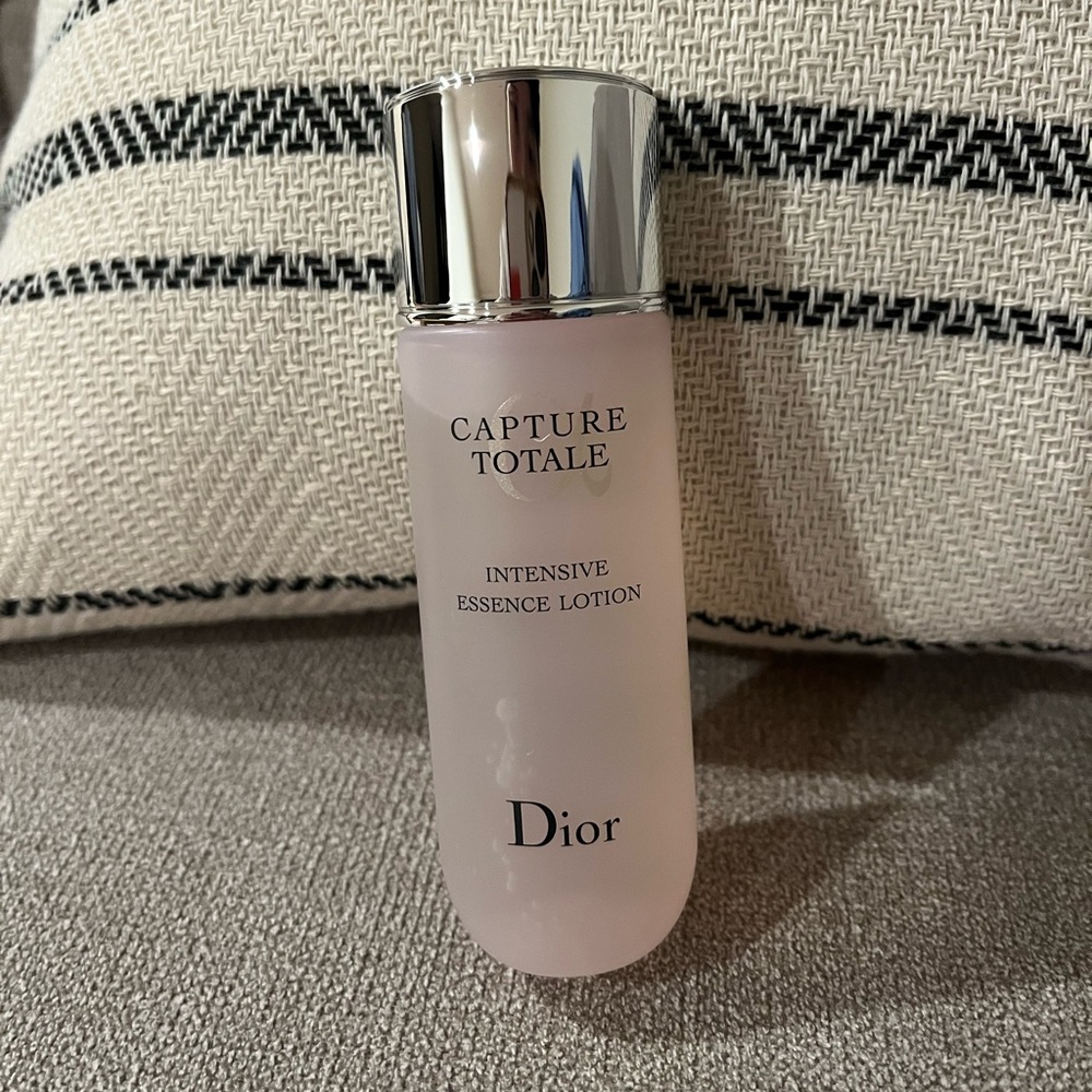 Dior Capture Totale Intensive Essence Face Lotion Toner 50ml / 1.7oz Travel Size
